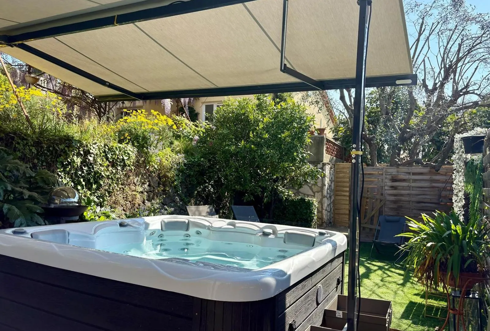 Havre De Paix Avec Jacuzzi Et Jardin A Pied Du Centre-Ville Vence