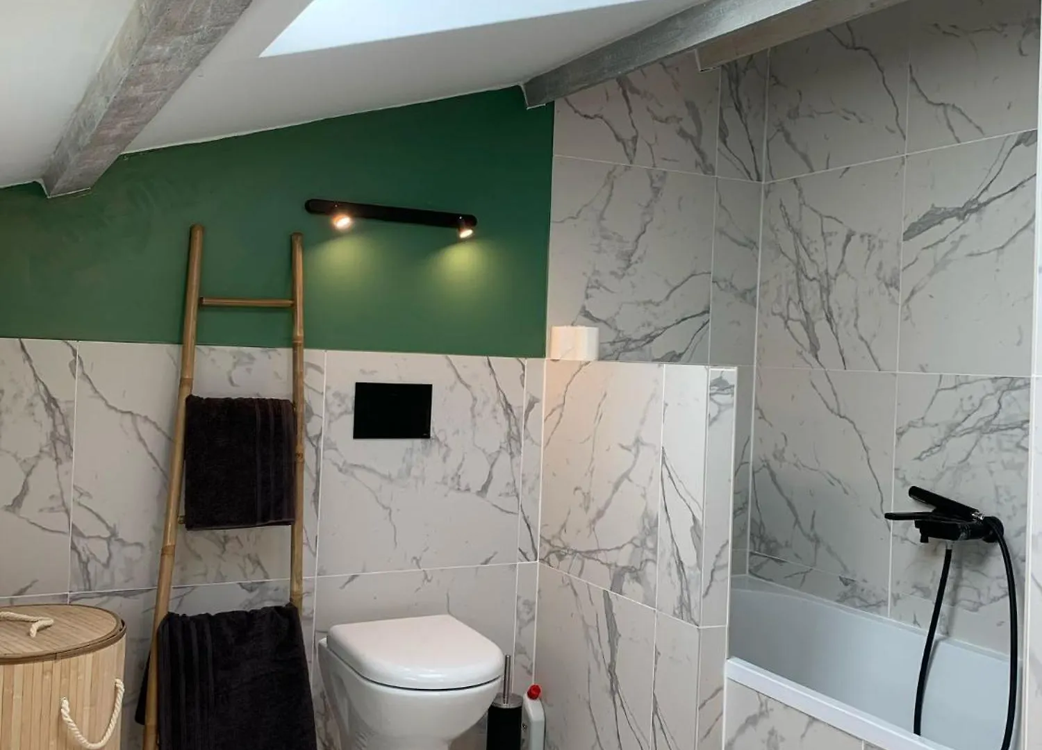 Havre De Paix Avec Jacuzzi Et Jardin A Pied Du Centre-Ville 0*, Vence
